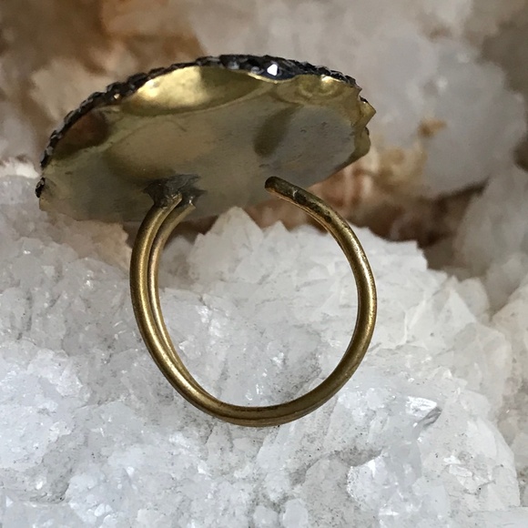 Labradorite Statement Ring - Picture 8 of 13